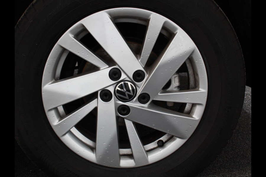 Volkswagen Polo 1.0 TSI DSG Style 110Pk | Navigatie | Apple Carplay/Android Auto | Climate Control | Virtual Cockpit | Adaptive Cruise Control | Parkeersensoren | Lane Assist | Privacy Glass |