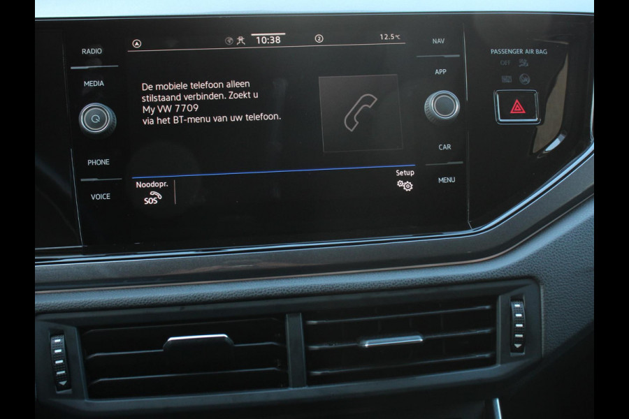 Volkswagen Polo 1.0 TSI DSG Style 110Pk | Navigatie | Apple Carplay/Android Auto | Climate Control | Virtual Cockpit | Adaptive Cruise Control | Parkeersensoren | Lane Assist | Privacy Glass |