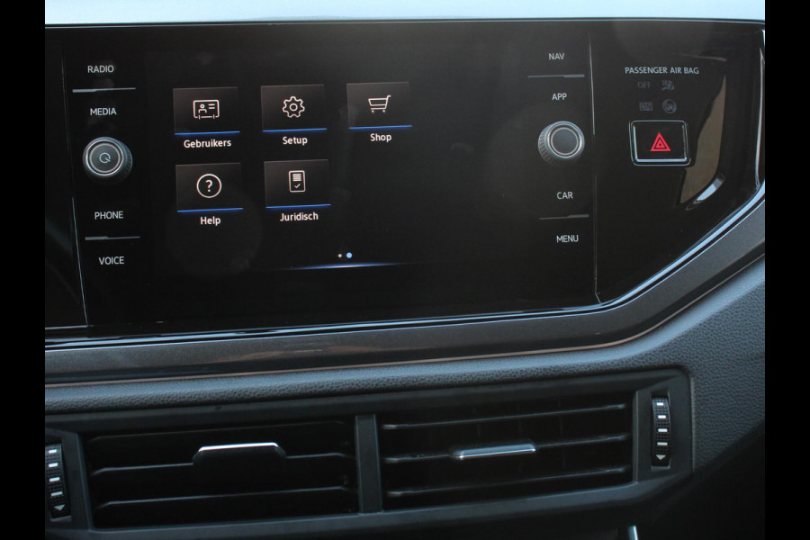 Volkswagen Polo 1.0 TSI DSG Style 110Pk | Navigatie | Apple Carplay/Android Auto | Climate Control | Virtual Cockpit | Adaptive Cruise Control | Parkeersensoren | Lane Assist | Privacy Glass |