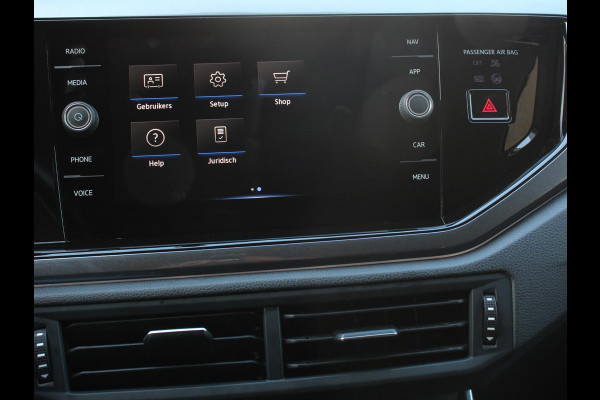 Volkswagen Polo 1.0 TSI DSG Style 110Pk | Navigatie | Apple Carplay/Android Auto | Climate Control | Virtual Cockpit | Adaptive Cruise Control | Parkeersensoren | Lane Assist | Privacy Glass |