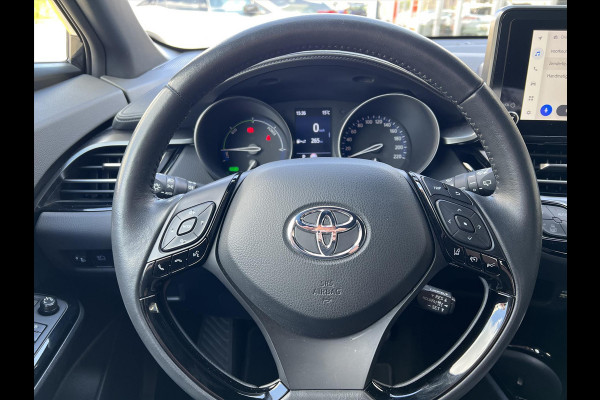 Toyota C-HR 2.0 Hybrid Style | Dodehoekherkenning, Stoel + Stuurverwarming, Parkeersensoren, Keyless, 18 inch