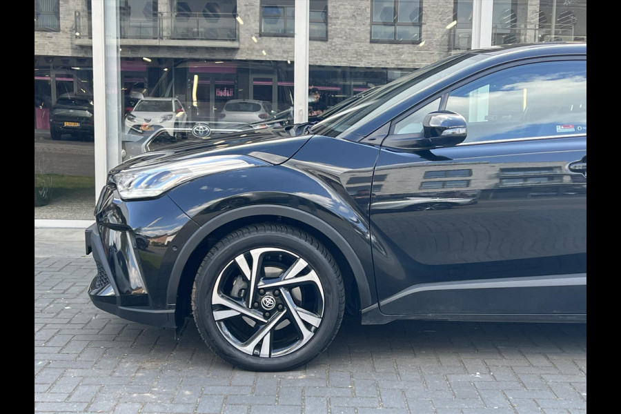 Toyota C-HR 2.0 Hybrid Style | Dodehoekherkenning, Stoel + Stuurverwarming, Parkeersensoren, Keyless, 18 inch