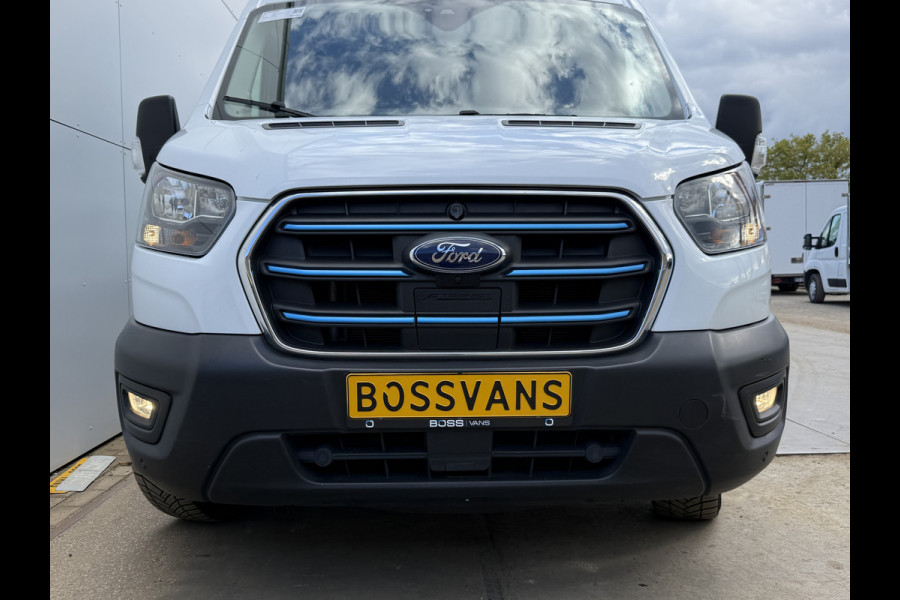 Ford E-Transit 68kWh 184PK L2H2 317km WLTP 95,7% (SOH) BEV Snelladen Cruise control Climate control Carplay Laadkabel Parkeersensoren