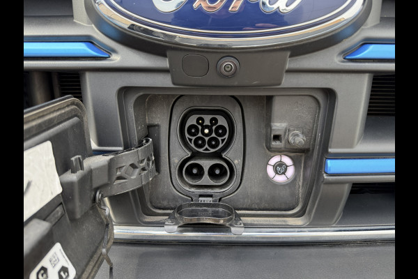 Ford E-Transit 68kWh 184PK L2H2 317km WLTP 95,7% (SOH) BEV Snelladen Cruise control Climate control Carplay Laadkabel Parkeersensoren