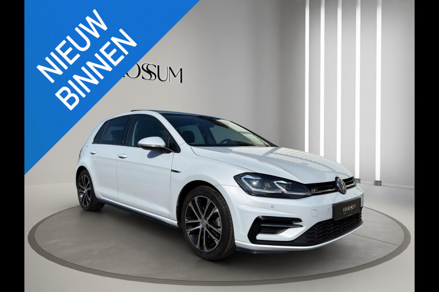 Volkswagen Golf 1.5 TSI Highline Business R Pano | Stoel/Stuur verwarming | Led | Massage  | 17"| Digitaal Display |  Parksensor |