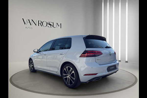 Volkswagen Golf 1.5 TSI Highline Business R Pano | Stoel/Stuur verwarming | Led | Massage  | 17"| Digitaal Display |  Parksensor |