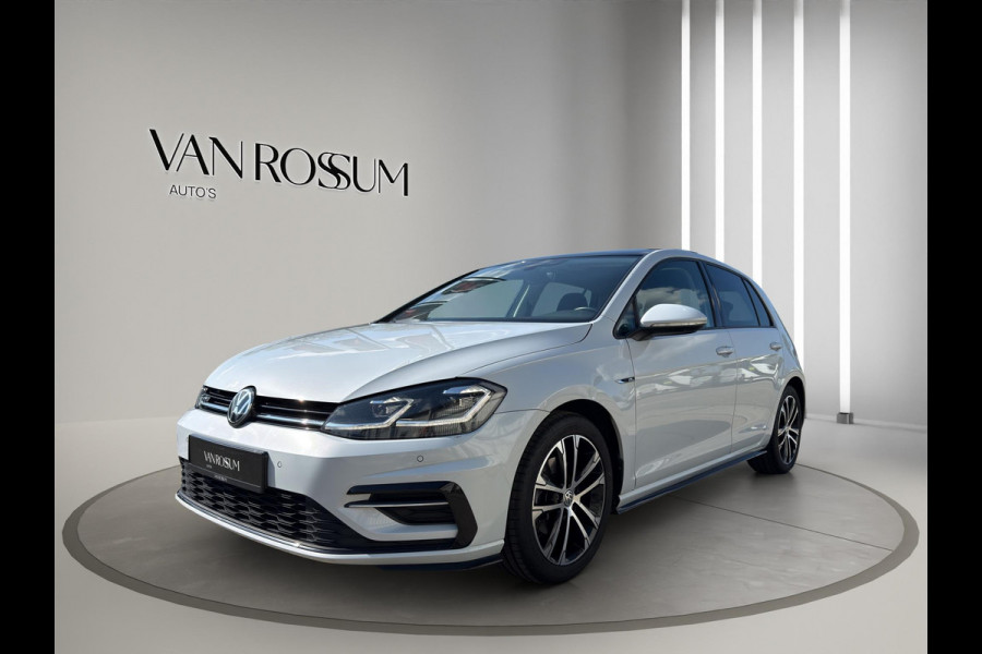 Volkswagen Golf 1.5 TSI Highline Business R Pano | Stoel/Stuur verwarming | Led | Massage  | 17"| Digitaal Display |  Parksensor |
