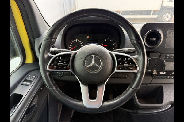 Mercedes-Benz Sprinter 319 3.0 CDI 6 Cilinder Automaat L2H2 Dubbele Schuifdeur 3.5t Trekhaak Cruise Control Climate Control Camera Navigatie Lucht Geveerde Stoel