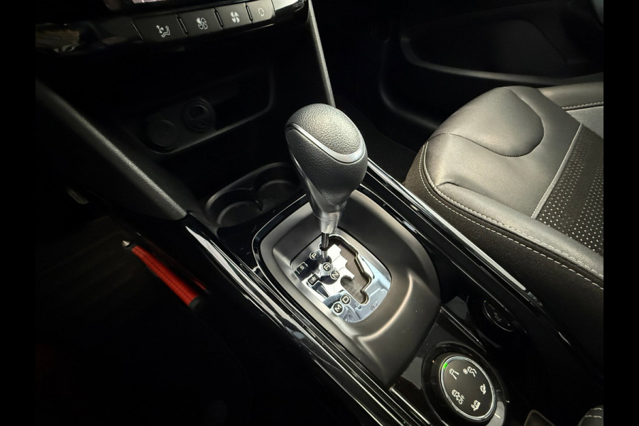 Peugeot 2008 1.2 PureTech Allure Automaat