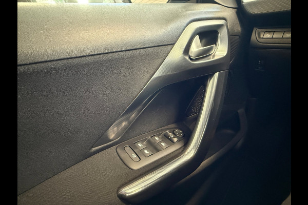 Peugeot 2008 1.2 PureTech Allure Automaat