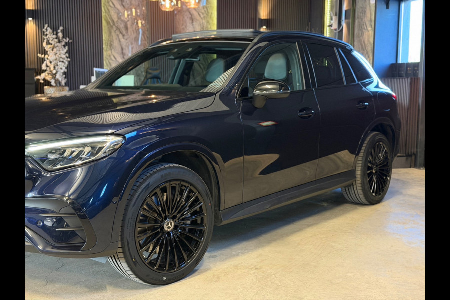 Mercedes-Benz GLC 300e 4MATIC AMG Line|PANO|MEMORY|BOMVOL!