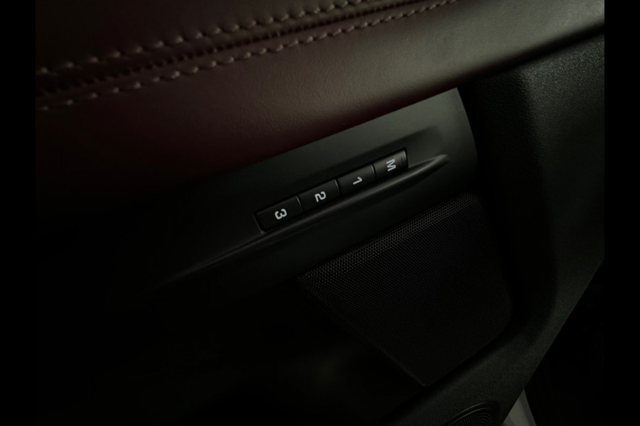 Land Rover Range Rover Evoque 1.5 P300e AWD R-Dynamic HSE