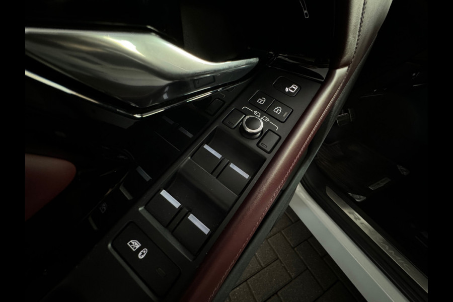 Land Rover Range Rover Evoque 1.5 P300e AWD R-Dynamic HSE