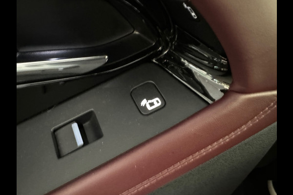 Land Rover Range Rover Evoque 1.5 P300e AWD R-Dynamic HSE