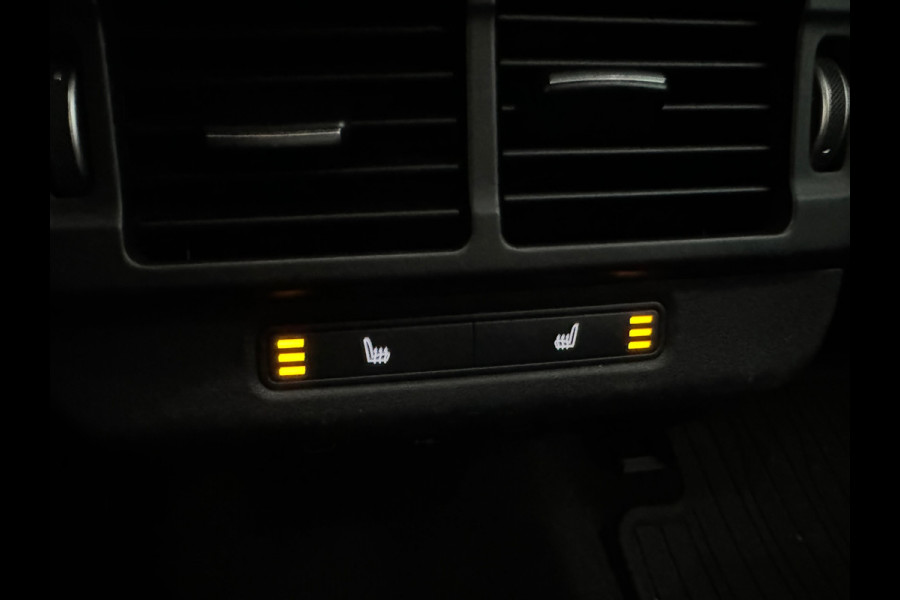 Land Rover Range Rover Evoque 1.5 P300e AWD R-Dynamic HSE