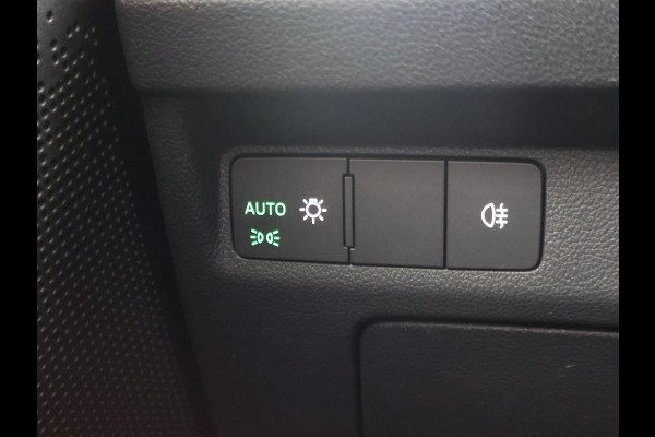 Škoda ENYAQ iV 60 + LEDER | PANORAMA | ELEK. TREKHAAK | | HEAD-UP | CARPLAY | SFEERVERLICHTING