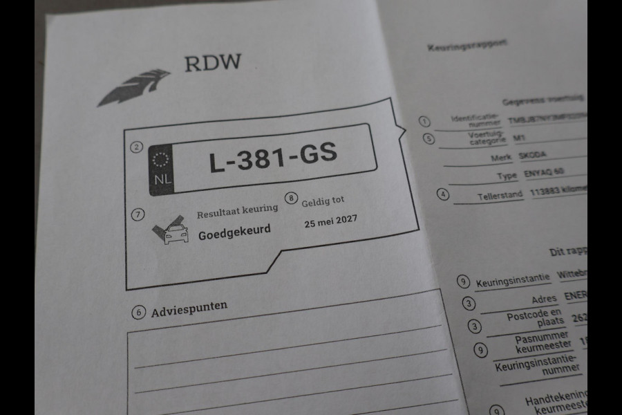 Škoda ENYAQ iV 60 + LEDER | PANORAMA | ELEK. TREKHAAK | | HEAD-UP | CARPLAY | SFEERVERLICHTING