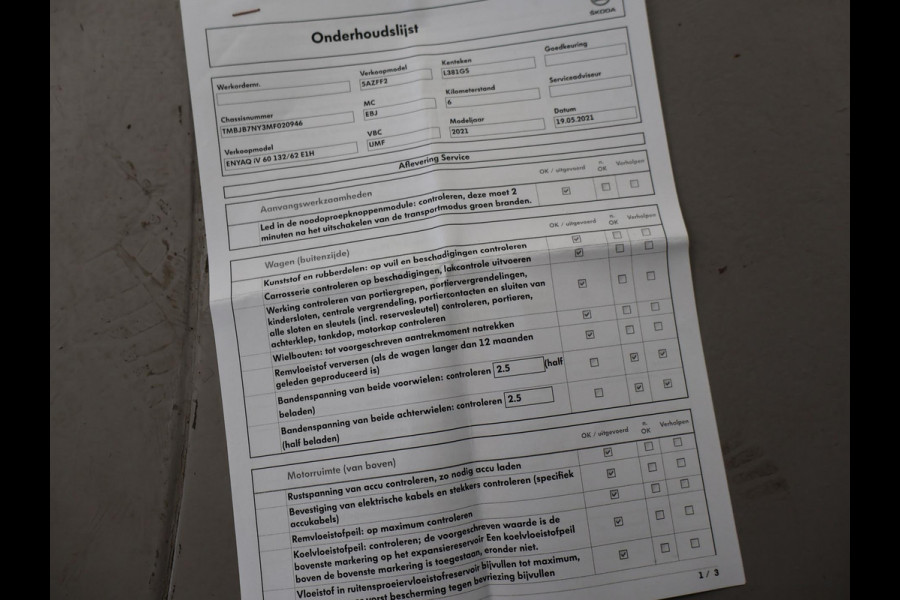 Škoda ENYAQ iV 60 + LEDER | PANORAMA | ELEK. TREKHAAK | | HEAD-UP | CARPLAY | SFEERVERLICHTING