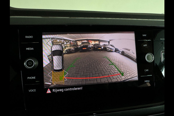 Volkswagen Polo 1.0 TSI R-Line Business Pano|Keyles|Beats|IQ