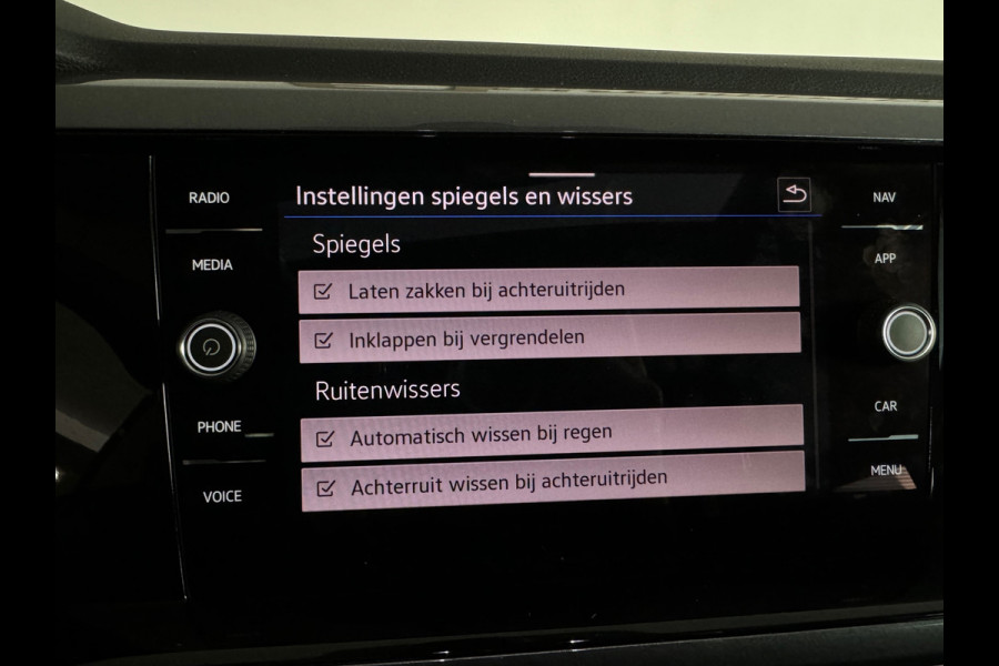 Volkswagen Polo 1.0 TSI R-Line Business Pano|Keyles|Beats|IQ