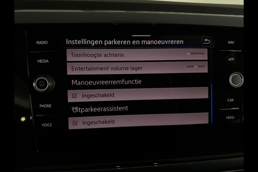 Volkswagen Polo 1.0 TSI R-Line Business Pano|Keyles|Beats|IQ