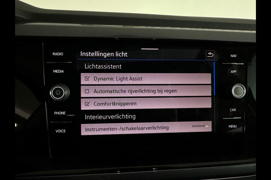 Volkswagen Polo 1.0 TSI R-Line Business Pano|Keyles|Beats|IQ