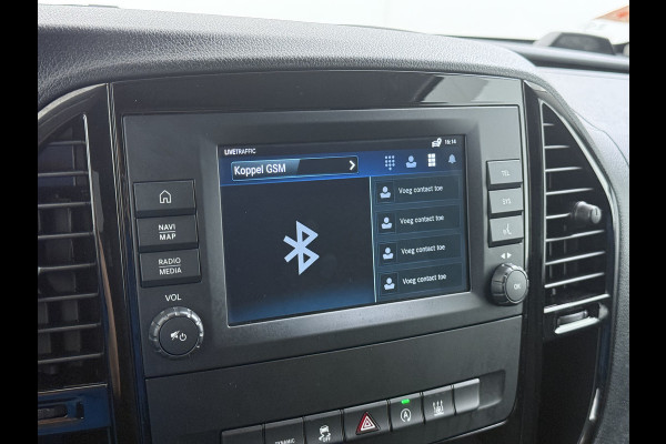 Mercedes-Benz Vito 116CDI 164pk AUT-9 Navi Adaptive-Control Camera *Sortimo Kasten* PDC-a+v Lane-Assist Sport/Comfort-Stoelen+Verwarmd Trekhaak Ecc Betonplex Vloer Schuifdeur Achterdeuren Licht-/regensensor Zijwind assistent Getint-Glas1e Eigenaar 2.500KG Trekgewicht 54.251 ex ex nieuw (86.370 inc inc.))