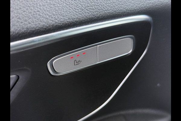 Mercedes-Benz Vito 116CDI 164pk AUT-9 Navi Adaptive-Control Camera *Sortimo Kasten* PDC-a+v Lane-Assist Sport/Comfort-Stoelen+Verwarmd Trekhaak Ecc Betonplex Vloer Schuifdeur Achterdeuren Licht-/regensensor Zijwind assistent Getint-Glas1e Eigenaar 2.500KG Trekgewicht 54.251 ex ex nieuw (86.370 inc inc.))