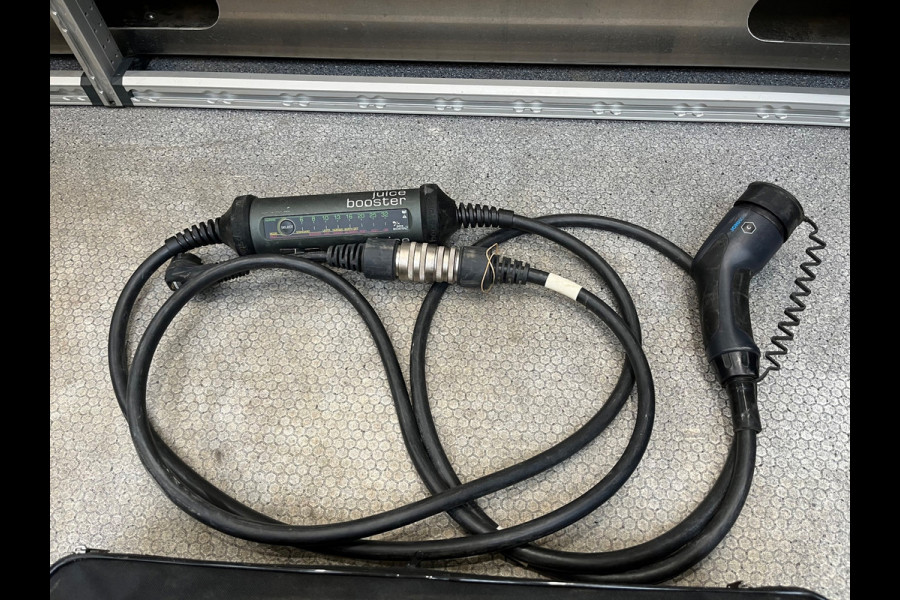 Ford E-Transit SERVICEWAGEN ELEKTRISCH 350 L2H3 Trend 68 kWh BOTT INRICHTING, V230 OMVORMER, LUXE UITVOERING, RIJKLAARPRIJS!