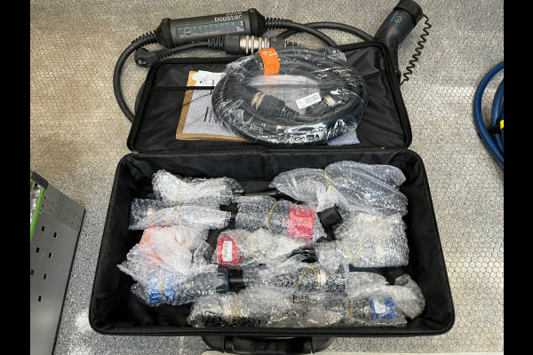 Ford E-Transit SERVICEWAGEN ELEKTRISCH 350 L2H3 Trend 68 kWh BOTT INRICHTING, V230 OMVORMER, LUXE UITVOERING, RIJKLAARPRIJS!