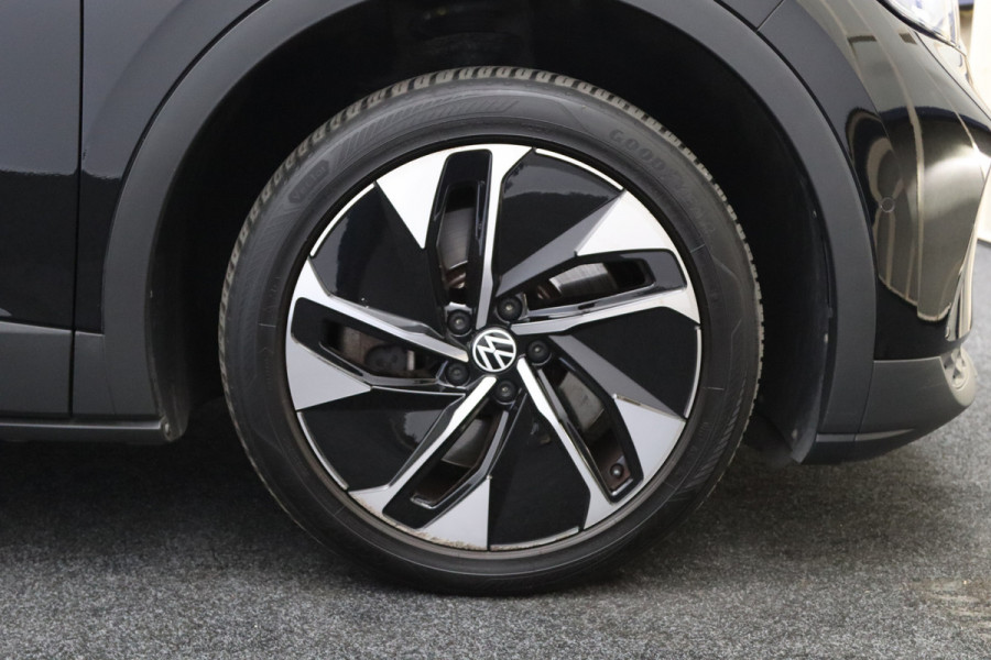 Volkswagen ID.4 Pro 77 kWh, Leder-Alcantara, Trekhaak, Carplay, Camera