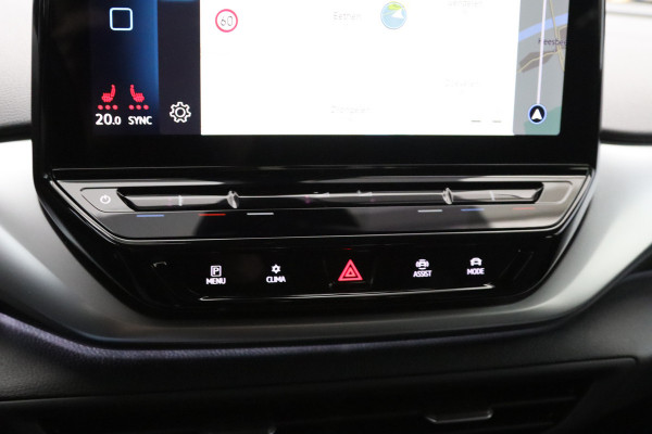 Volkswagen ID.4 Pro 77 kWh, Leder-Alcantara, Trekhaak, Carplay, Camera