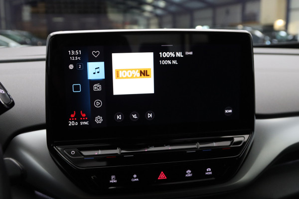 Volkswagen ID.4 Pro 77 kWh, Leder-Alcantara, Trekhaak, Carplay, Camera