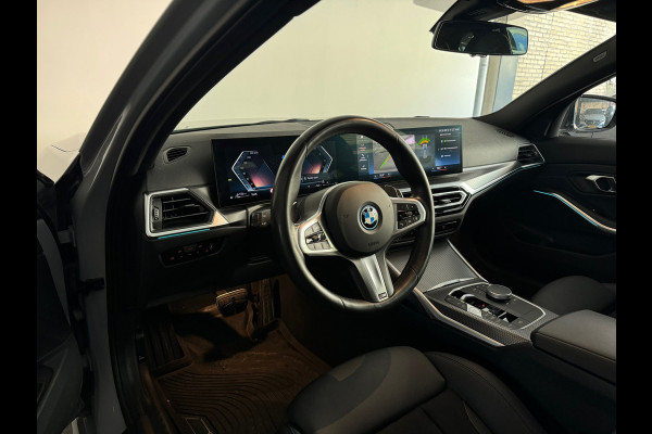 BMW 3 Serie Touring 320e M Sport Pano|Trekhaak|Sfeer|InclBTW