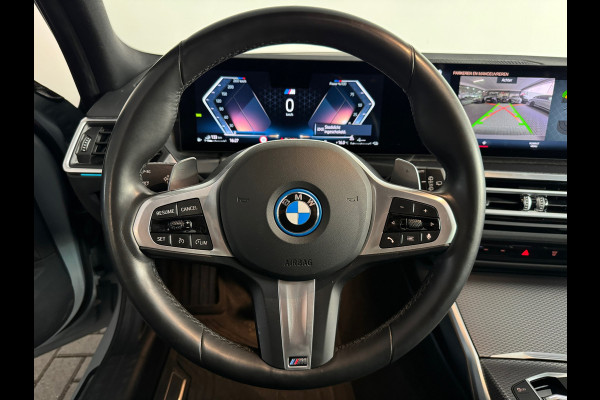 BMW 3 Serie Touring 320e M Sport Pano|Trekhaak|Sfeer|InclBTW