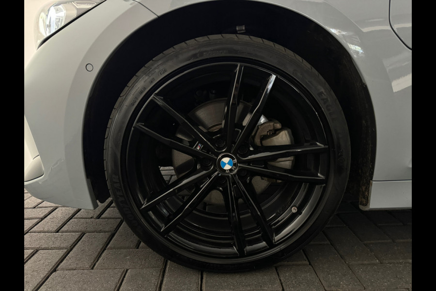 BMW 3 Serie Touring 320e M Sport Pano|Trekhaak|Sfeer|InclBTW