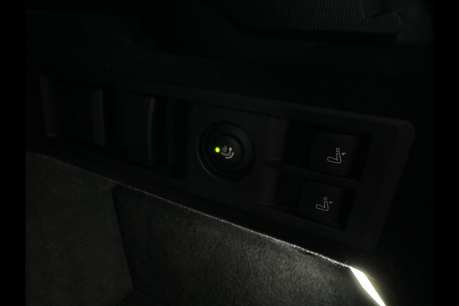BMW 3 Serie Touring 320e M Sport Pano|Trekhaak|Sfeer|InclBTW