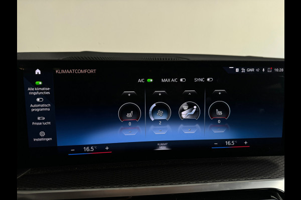 BMW 3 Serie Touring 320e M Sport Pano|Trekhaak|Sfeer|InclBTW