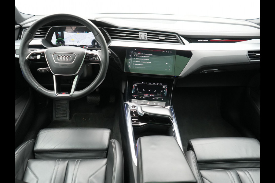 Audi e-tron 50 Quattro 2x S Line 313pk Dealer O.H INCL BTW | Luchtvering | Panodak | Head Up | Adaptive Cruise | Sfeerverlichting | Lederen Sportstoelen Verwarmd | Keyless | Navigatie | 20"L.M | DAB | Virtual |