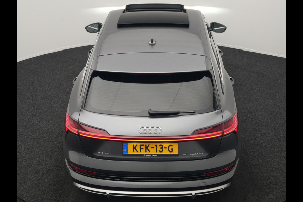 Audi e-tron 50 Quattro 2x S Line 313pk Dealer O.H INCL BTW | Luchtvering | Panodak | Head Up | Adaptive Cruise | Sfeerverlichting | Lederen Sportstoelen Verwarmd | Keyless | Navigatie | 20"L.M | DAB | Virtual |