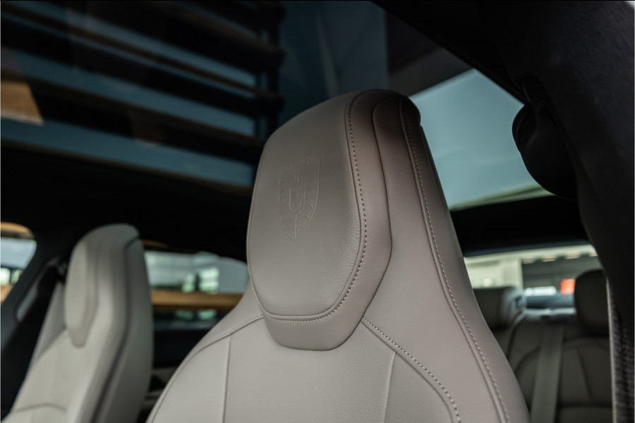 Porsche Taycan 79 kWh - Sport Chrono + | Panorama | Bose | 360 Camera
