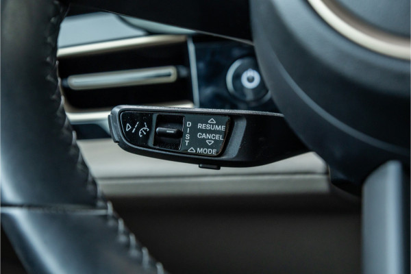 Porsche Taycan 79 kWh - Sport Chrono + | Panorama | Bose | 360 Camera