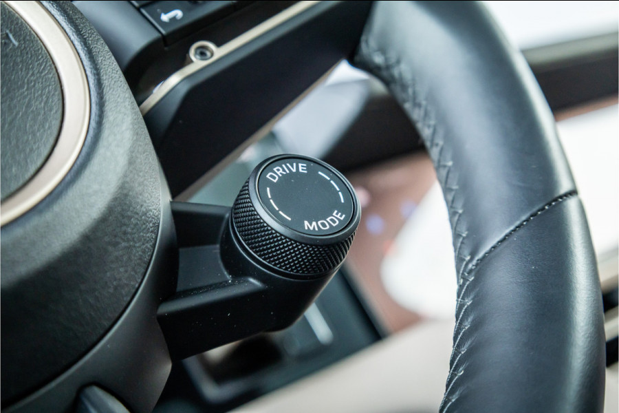 Porsche Taycan 79 kWh - Sport Chrono + | Panorama | Bose | 360 Camera