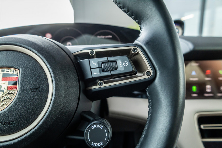 Porsche Taycan 79 kWh - Sport Chrono + | Panorama | Bose | 360 Camera