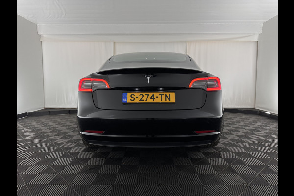Tesla Model 3 Standard RWD Plus 60 kWh [ 3-Fase ] {SOH-91%} (INCL-BTW) Aut. *PANO | AUTOPILOT | LEATHER | KEYLESS | FULL-LED | MEMORY-PACK | TOPVIEW | DAB | CARPLAY | DIGI-COCKPIT | LANE-ASSIST | COMFORTSEATS | 19"ALU*