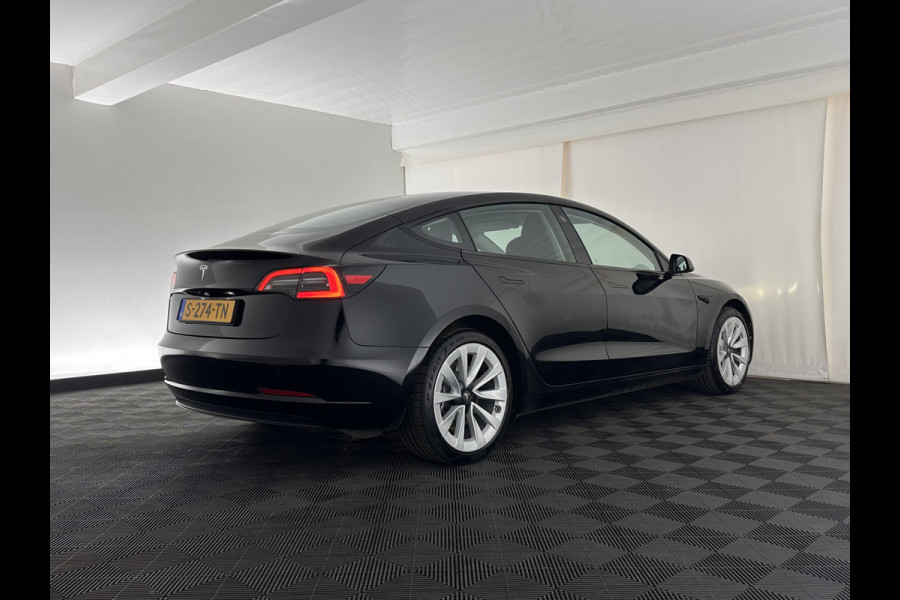 Tesla Model 3 Standard RWD Plus 60 kWh [ 3-Fase ] {SOH-91%} (INCL-BTW) Aut. *PANO | AUTOPILOT | LEATHER | KEYLESS | FULL-LED | MEMORY-PACK | TOPVIEW | DAB | CARPLAY | DIGI-COCKPIT | LANE-ASSIST | COMFORTSEATS | 19"ALU*