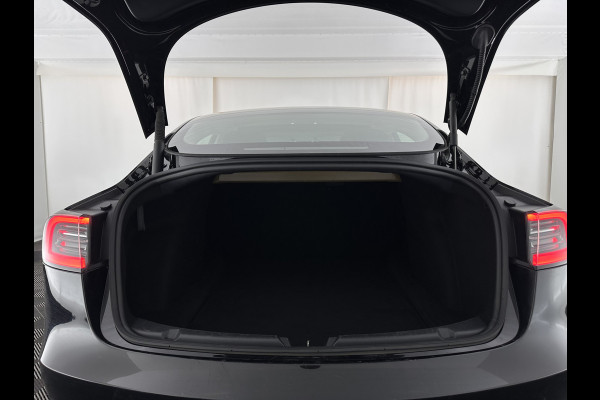Tesla Model 3 Standard RWD Plus 60 kWh [ 3-Fase ] {SOH-91%} (INCL-BTW) Aut. *PANO | AUTOPILOT | LEATHER | KEYLESS | FULL-LED | MEMORY-PACK | TOPVIEW | DAB | CARPLAY | DIGI-COCKPIT | LANE-ASSIST | COMFORTSEATS | 19"ALU*