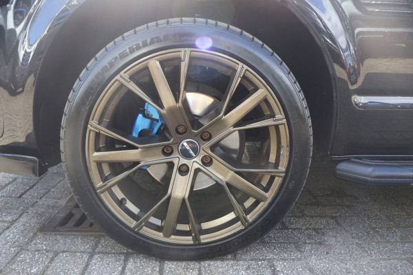 Volkswagen Transporter 2.0 TDI 150pk Bulli Black Edition Leer Led