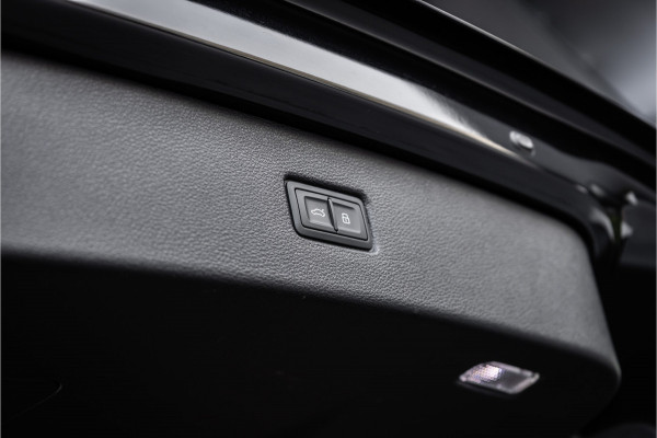 Audi Q7 55 TFSI e quattro Pro Line - S Line | Panorama | RS Seats | Luchtvering | Stoelkoeling & Massage