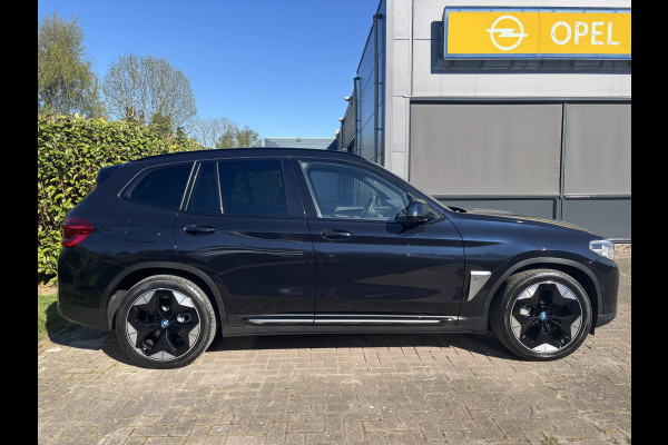 BMW iX3 High Executive 80 kWh | Panoramdak | Leder | Head up Display | Harman Kardon | Geheugenstoelen | Adaptive cruise control